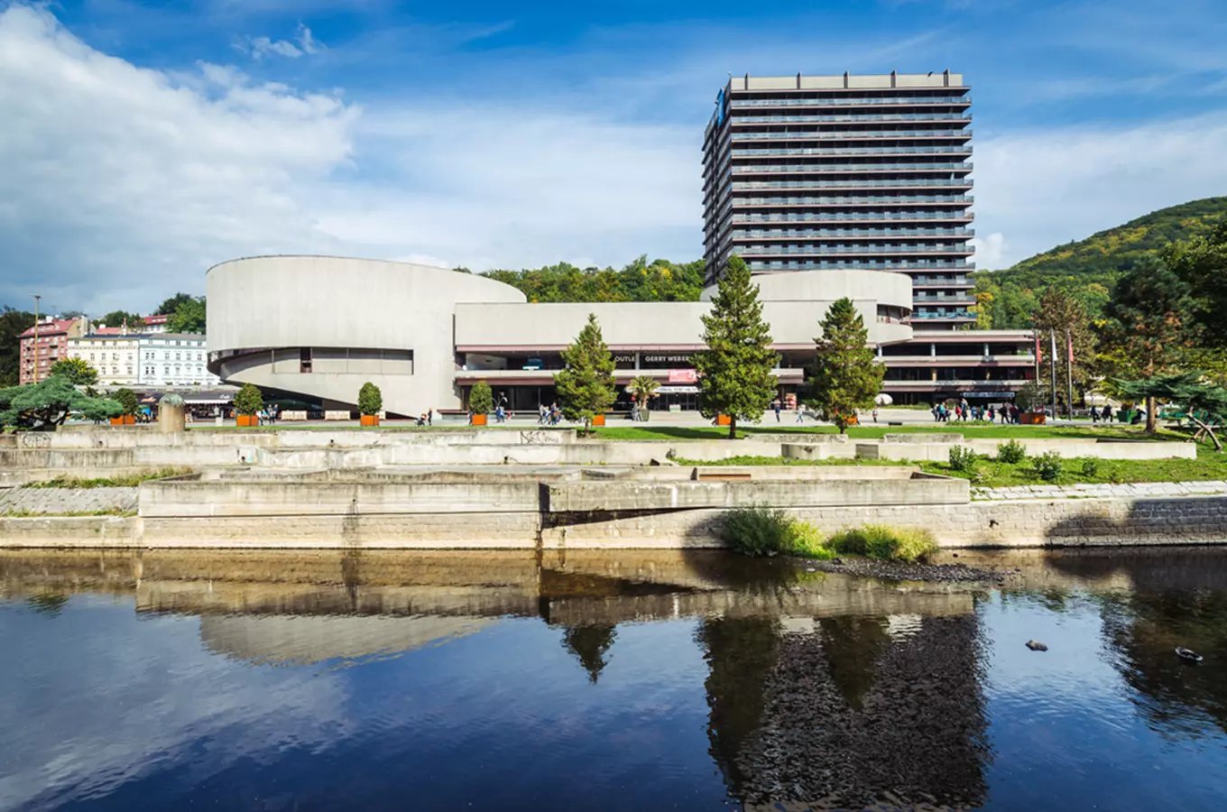 Hotel Thermal přivítal první hosty