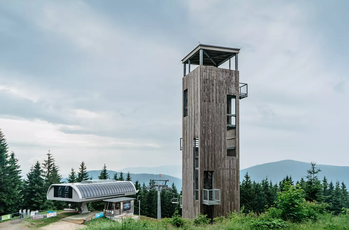 Lanovka v areálu Kouty