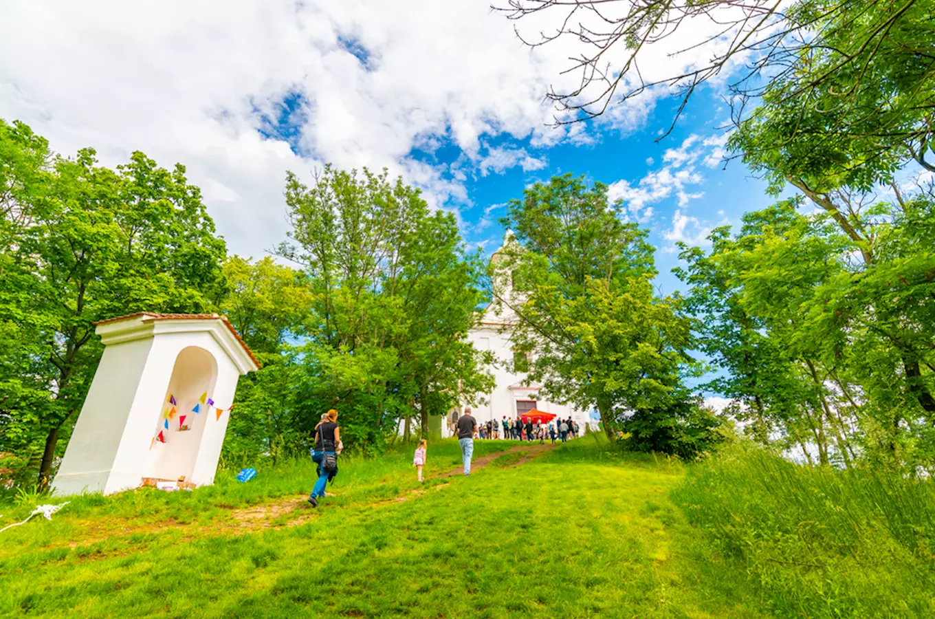 Kam na procházku po nejkrásnějších křížových cestách v Česku?