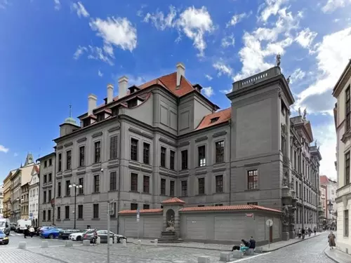 Komentovaná prohlídka Clam-Gallasova paláce