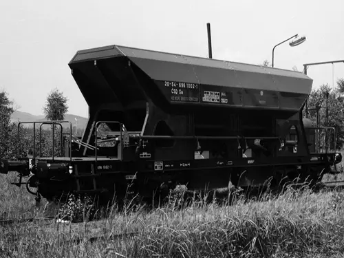 prototyp čtyřnápravového výsypného vagónu řady Sa