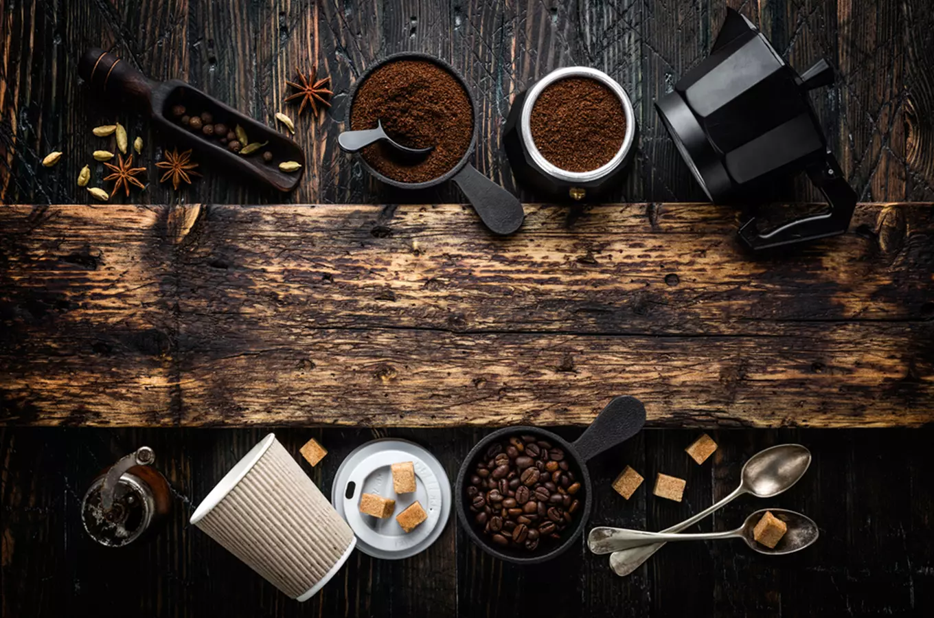 20 tipů, kam na čerstvou praženou kávu: objevte chutě a vůně nejlepších pražíren kávy