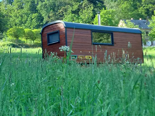 Medový glamping 