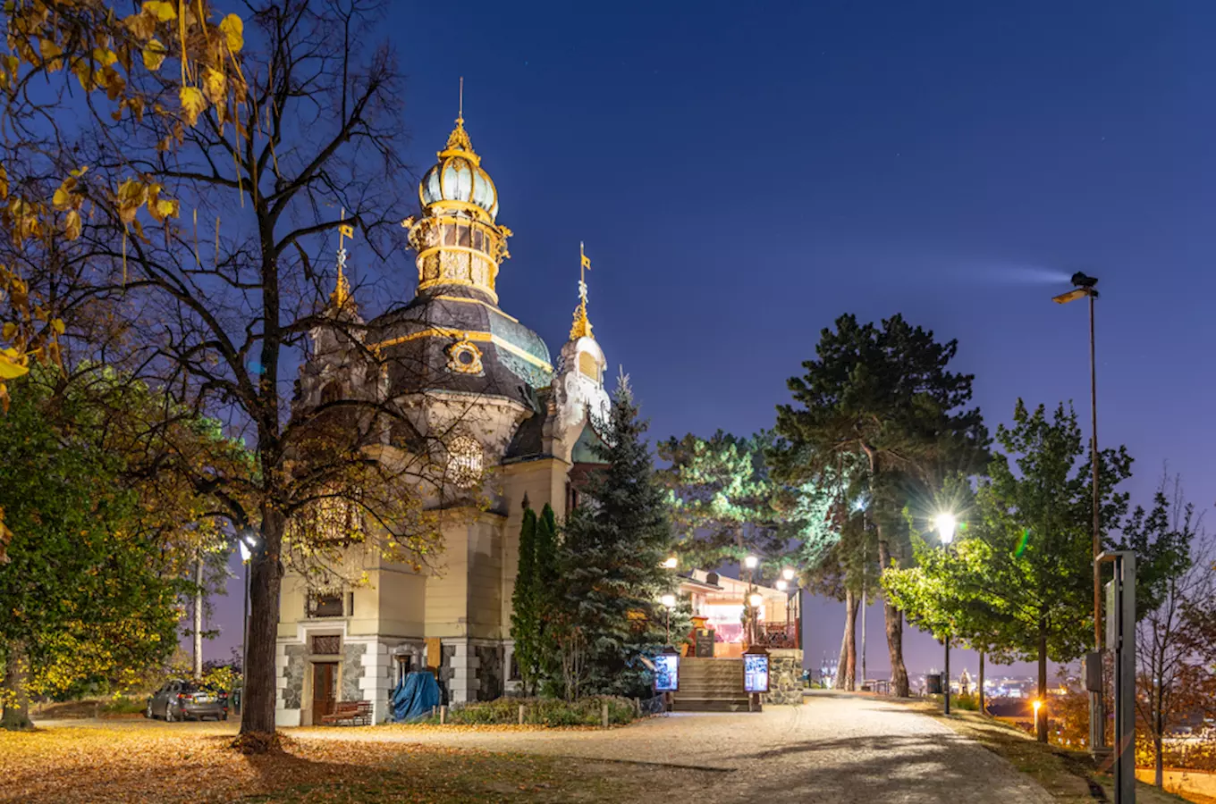 Hanavský pavilon na Letné v Praze, kudy z nudy