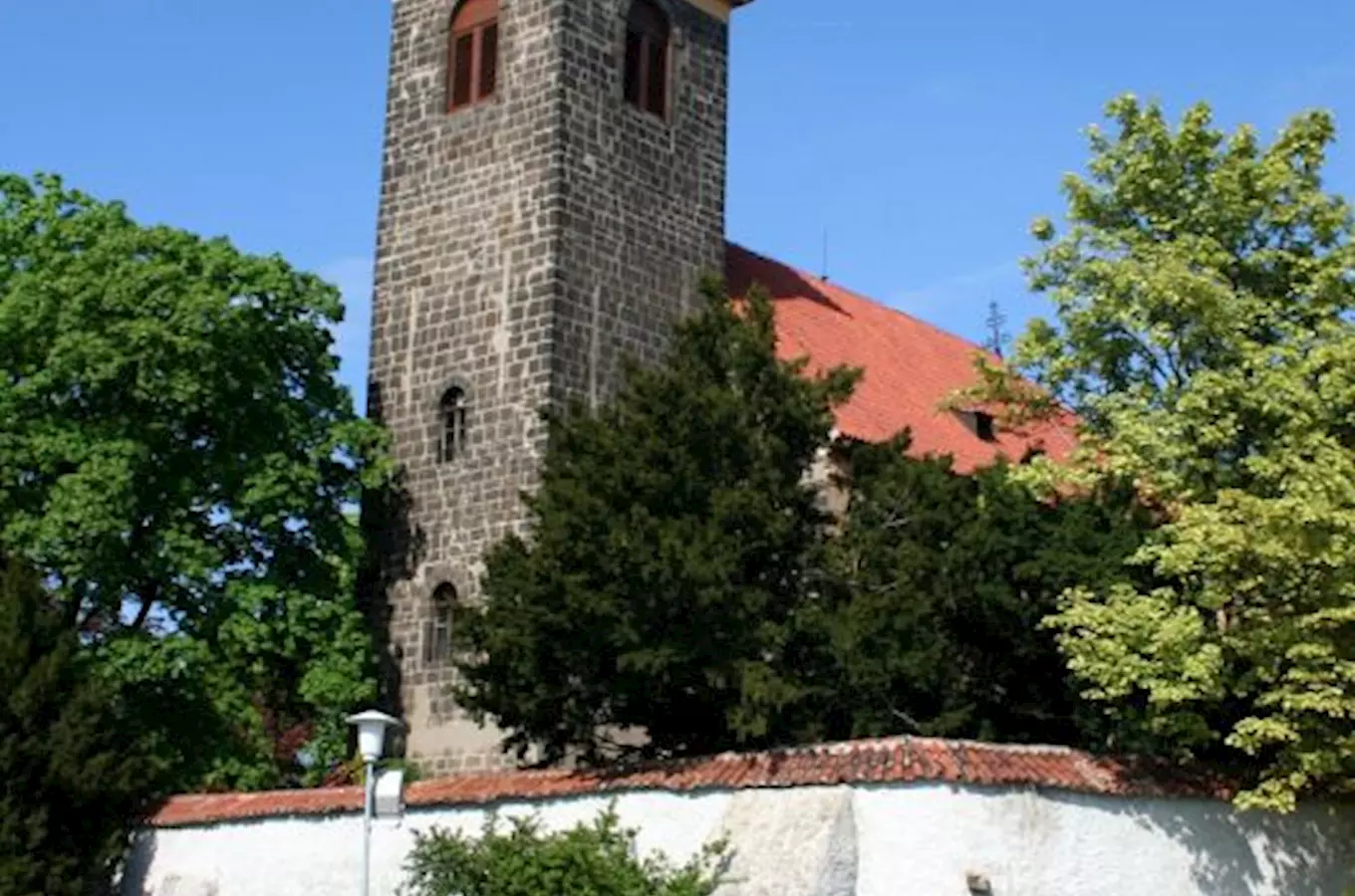 Kostel Nanebevzetí Panny Marie Čelákovice