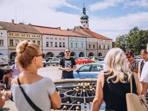 Studna na Husově náměstí v Nové Městě nad Metují
