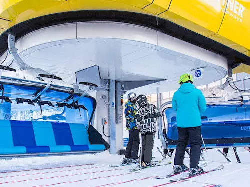 Ski areál Kopřivná v Malé Morávce má nejmodernější šestisedačkovou lanovku u nás