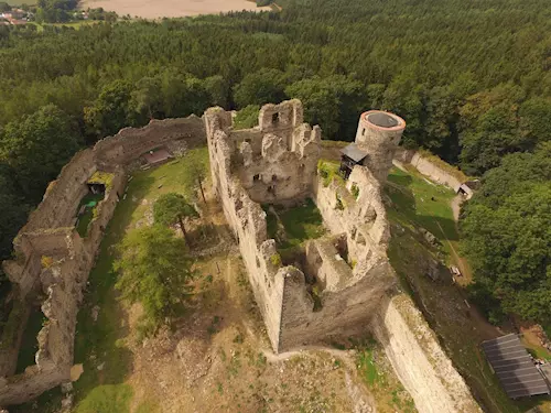 Hrad Helfenburk – pohádkový hrad u Bavorova v jižních Čechách