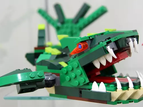 Hracka století – LEGO