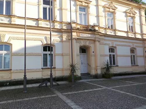 Novorenesanční radnice ve Frýdlantu nad Ostravicí