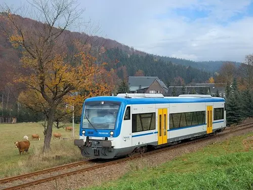 Kozí dráha – vlakem malebnou krajinou z Děčína do Telnice