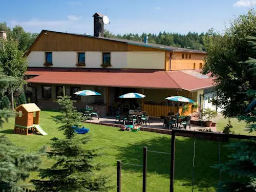 Penzion a restaurace Na Kovárně v Tisé