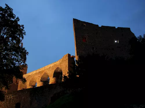 Hradozámecká noc na hradě Velhartice