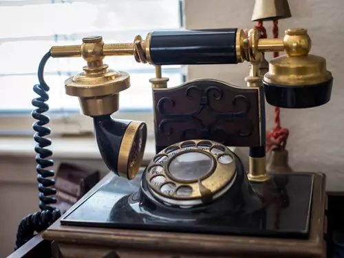 Věda a historie není nuda: Graham Bell, telefon a další vynálezy z 19. století, které používáme dodnes