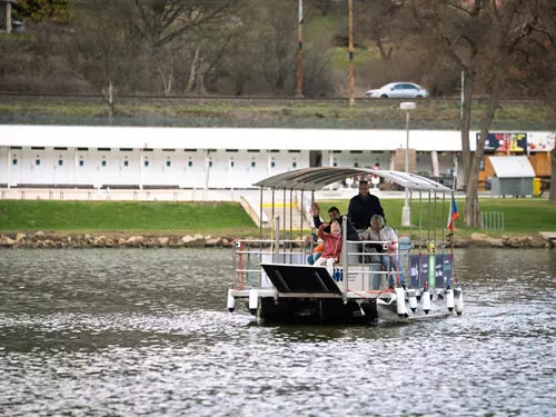 Přívoz Vaňov – Brná