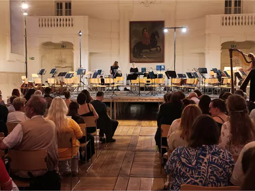 Odstíny lásky – hra s ohněm v jízdárně zámku Valtice