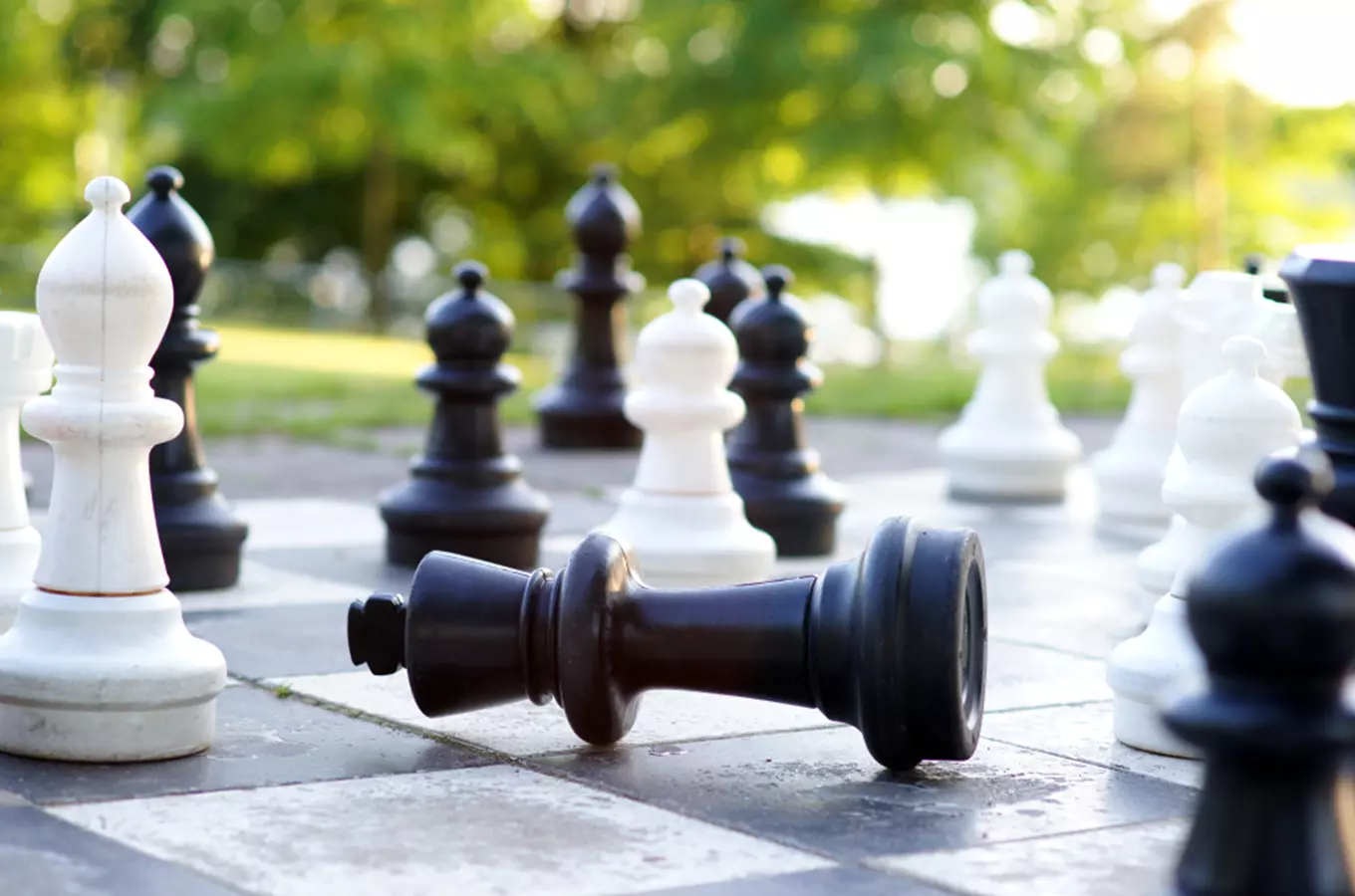 10 tipů, kde si zahrát nebo vyfotit venkovní šachy