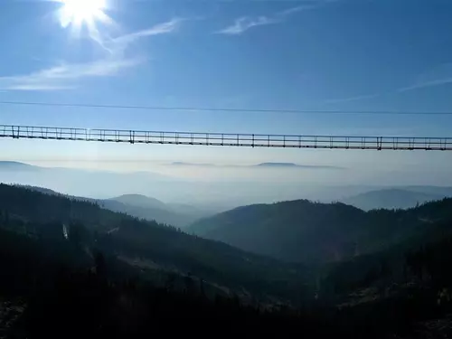 Visutý most přes údolí na Dolní Moravě – Sky Bridge 721