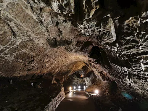 Punkevní jeskyně s propastí Macocha v Moravském krasu