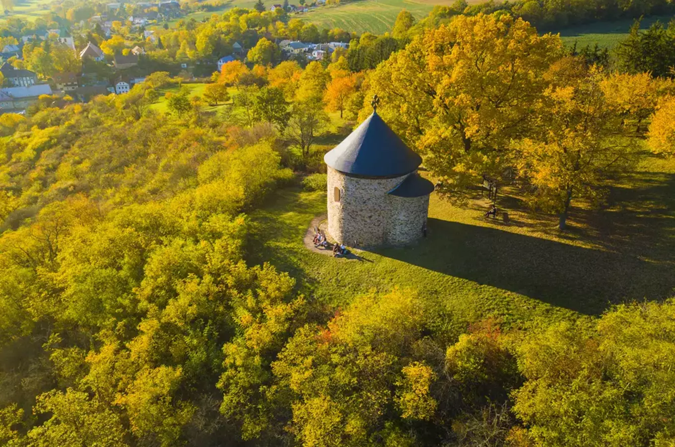 Věda a historie není nuda: hrady, kostely, města a stromy, které existují už tisíc let