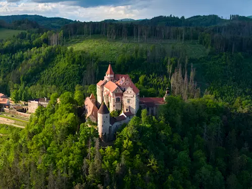 Tipy na výlet na hrady, tvrze a zříceniny v Česku, Kudy z nudy