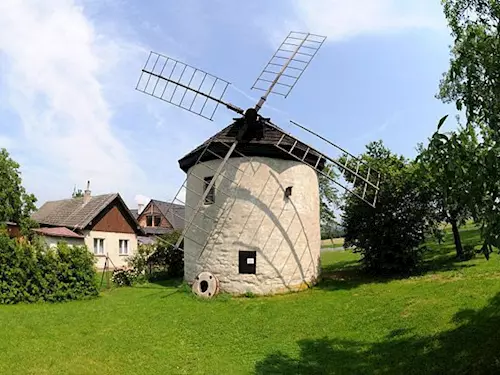 Větrný mlýn ve Štípě