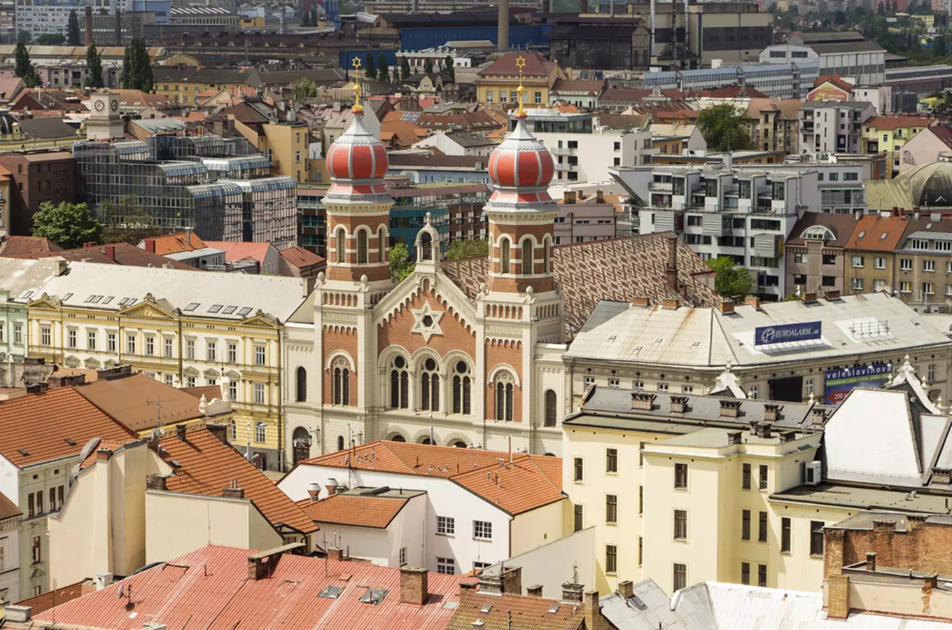 Víte, že Velká synagoga v Plzni patří mezi největší na světě?