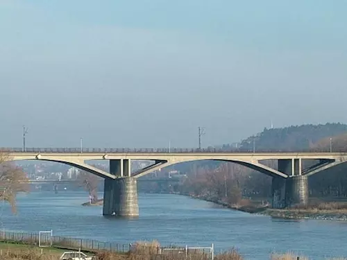 Branický železniční most – Most inteligence