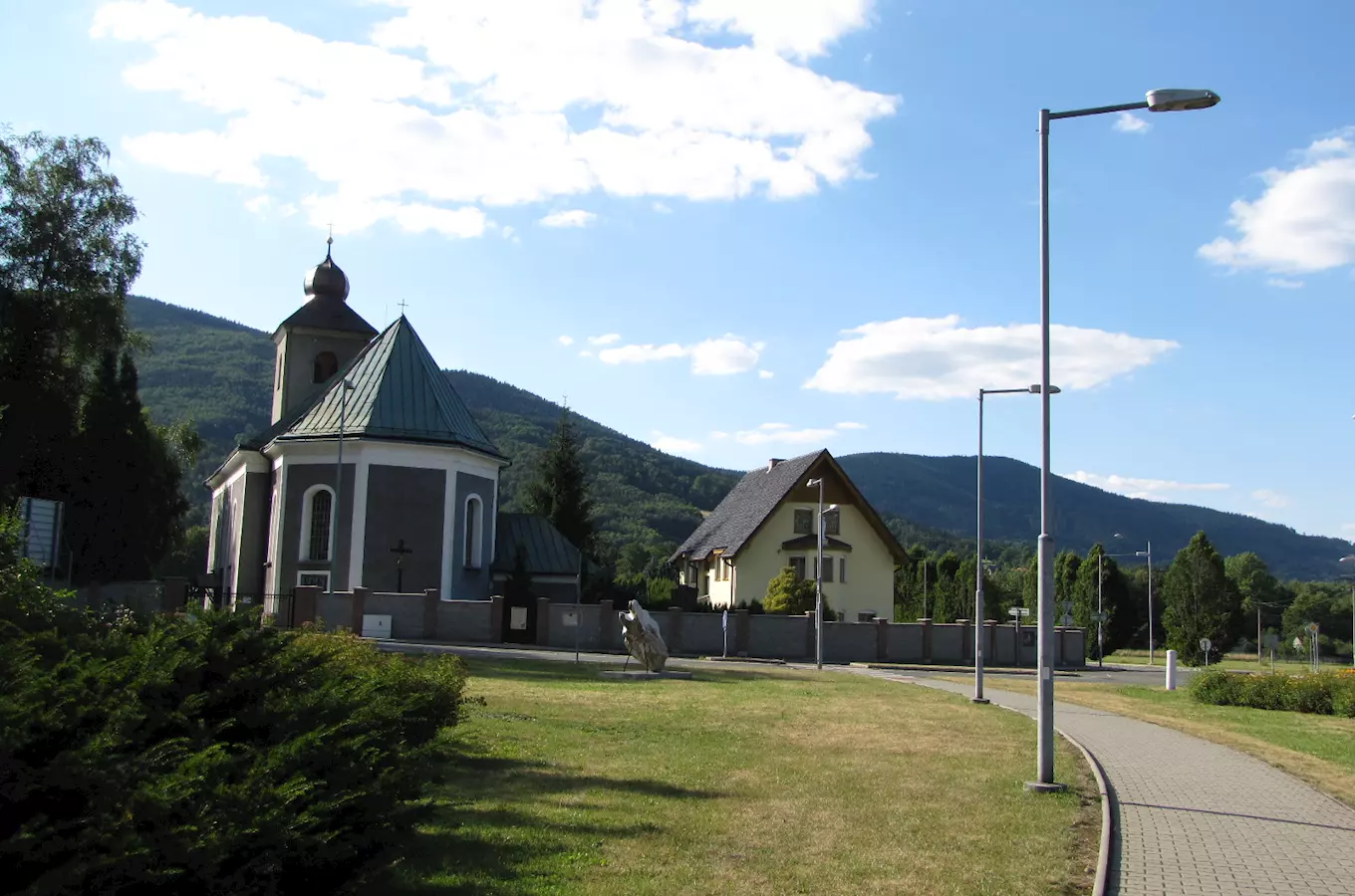 Kostel sv. Jana Nepomuckého v Čeladné