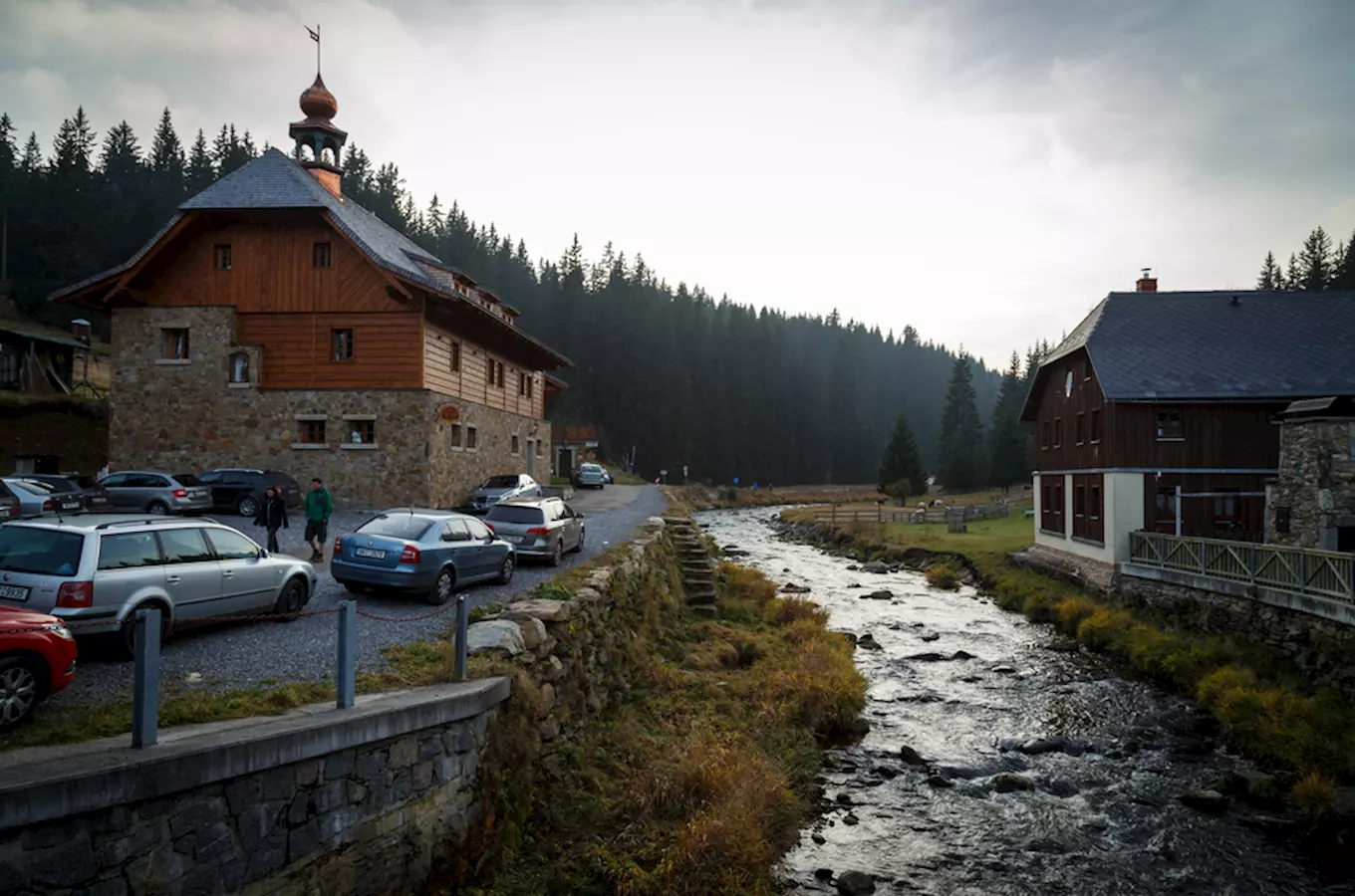 Modrava – Šumava, slatě a horský klid – Kudy z nudy