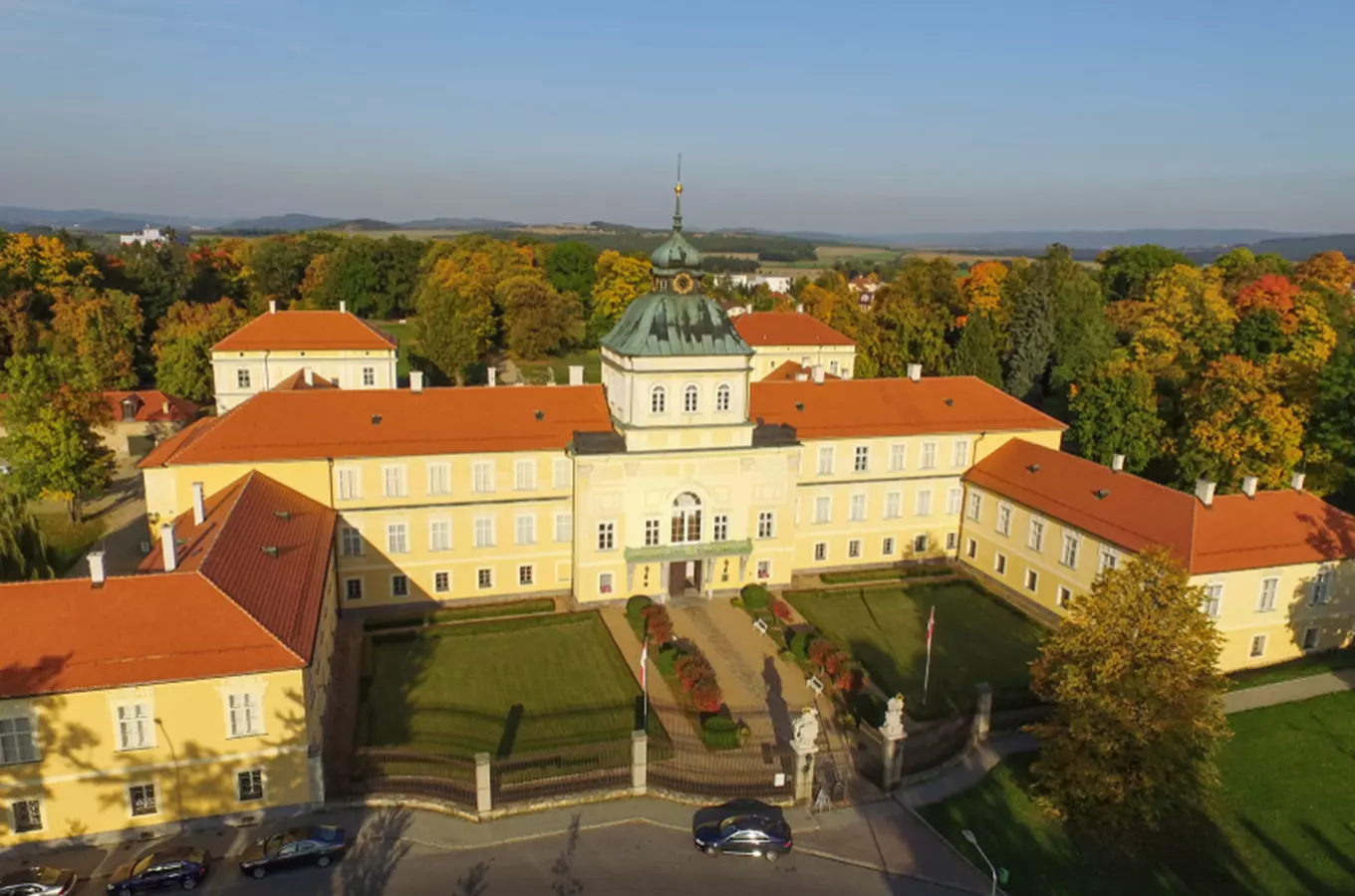 Pohodový víkendový výlet z Prahy do Hořovic a Příbrami