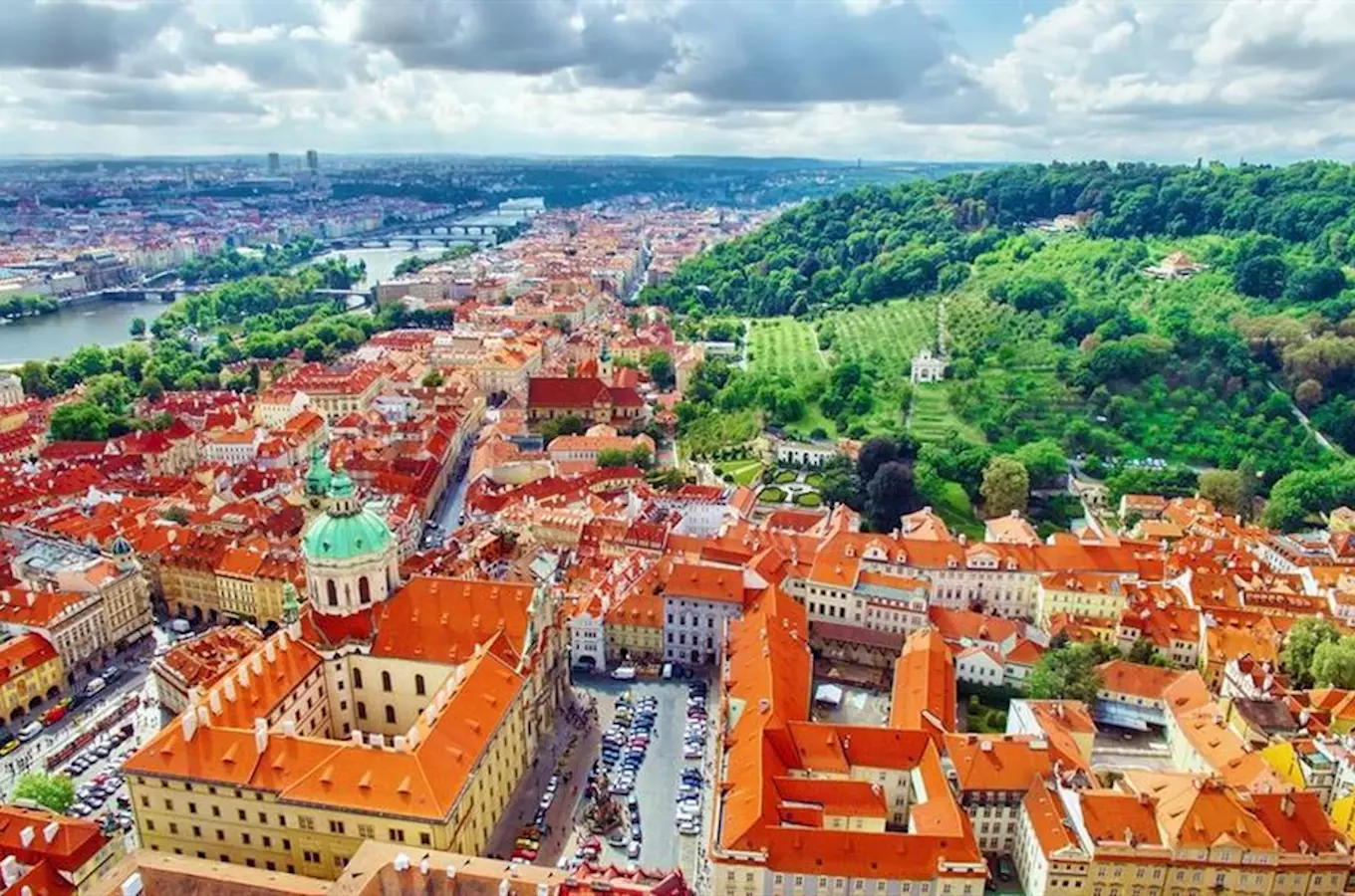 Eliška Krásnohorská, Svéhlavička a libreta oper Bedřicha Smetany
