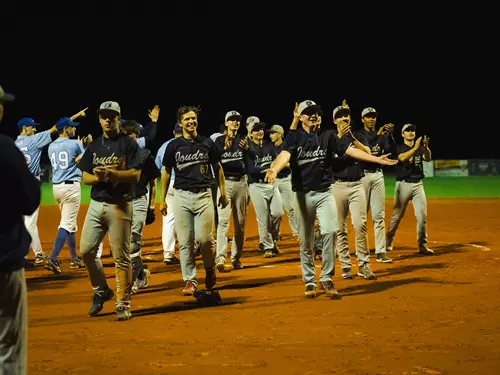 Softballové utkání juniorů o třetí místo v Extralize juniorů