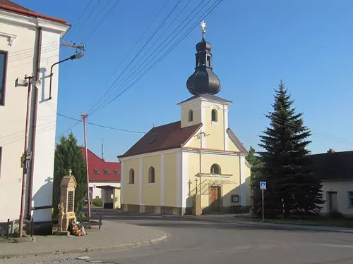 Kaple Navštívení Panny Marie v Tupesích