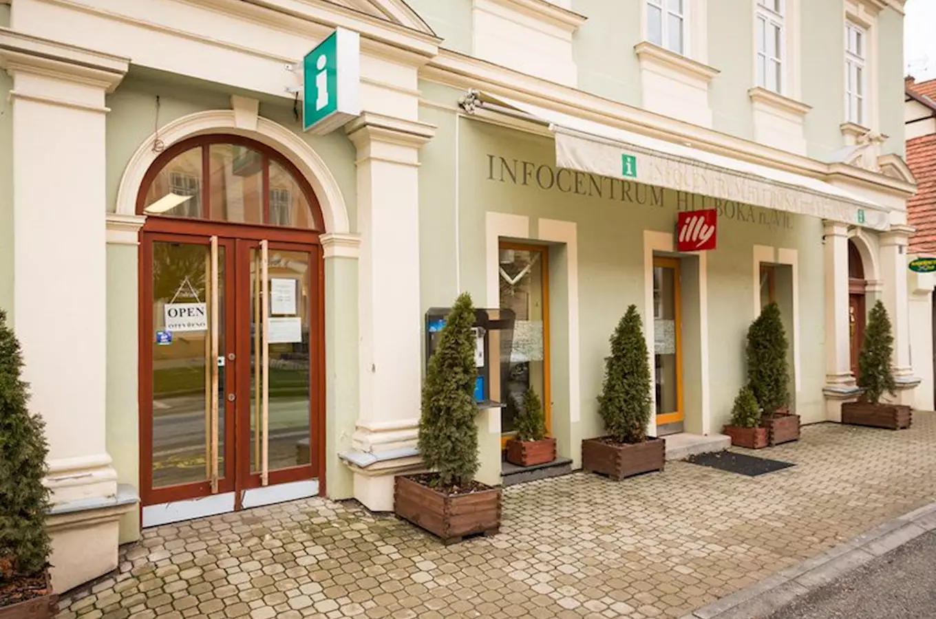 Informační centrum Hluboká nad Vltavou