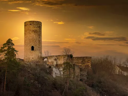 Gotický hrad Dobronice 