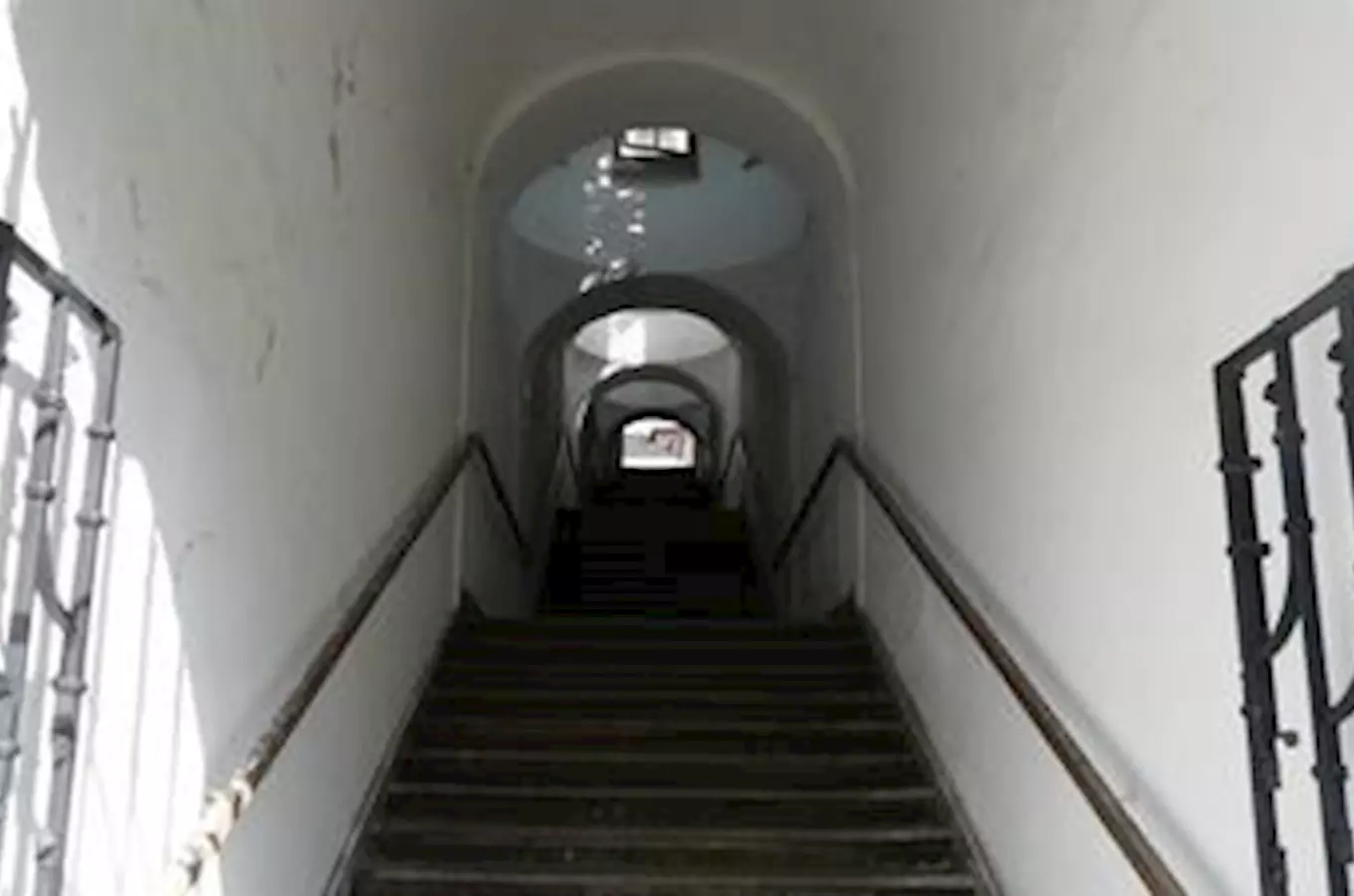 Kryté schodiště Bono publico v Hradci Králové