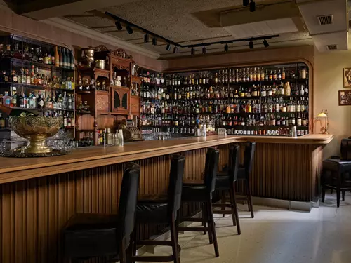 Koktejlový bar – to je Hemingway bar Praha
