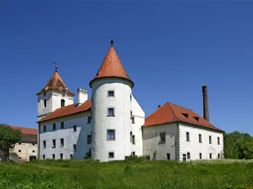 Zámek Písečné