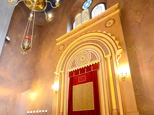 Synagoga - svatostánek