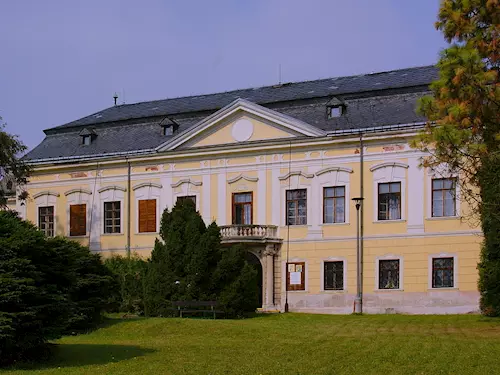 Zámek Žádlovice u Loštic