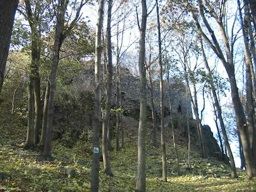 Zřícenina hradu Blansko u Ústí nad Labem