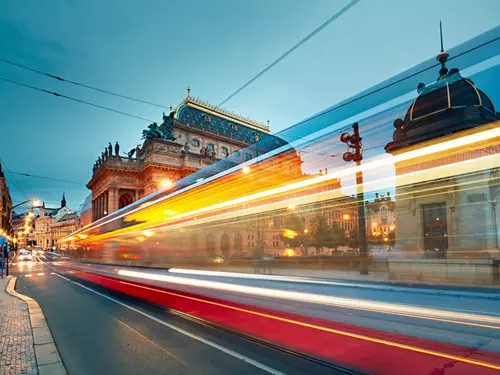 Pražské turistické zajímavosti jsou snadno dostupné veřejnou dopravou