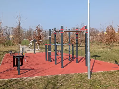 workoutové hřiště