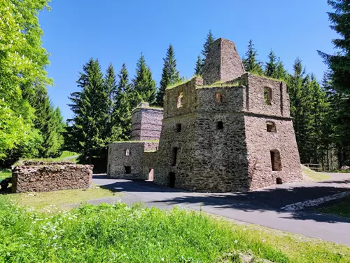 Vápenka v Háji u Loučné pod Klínovcem v Krušných horách