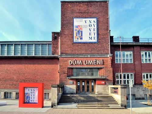 Devadesáté první výročí od otevření Domu umění v Ostravě