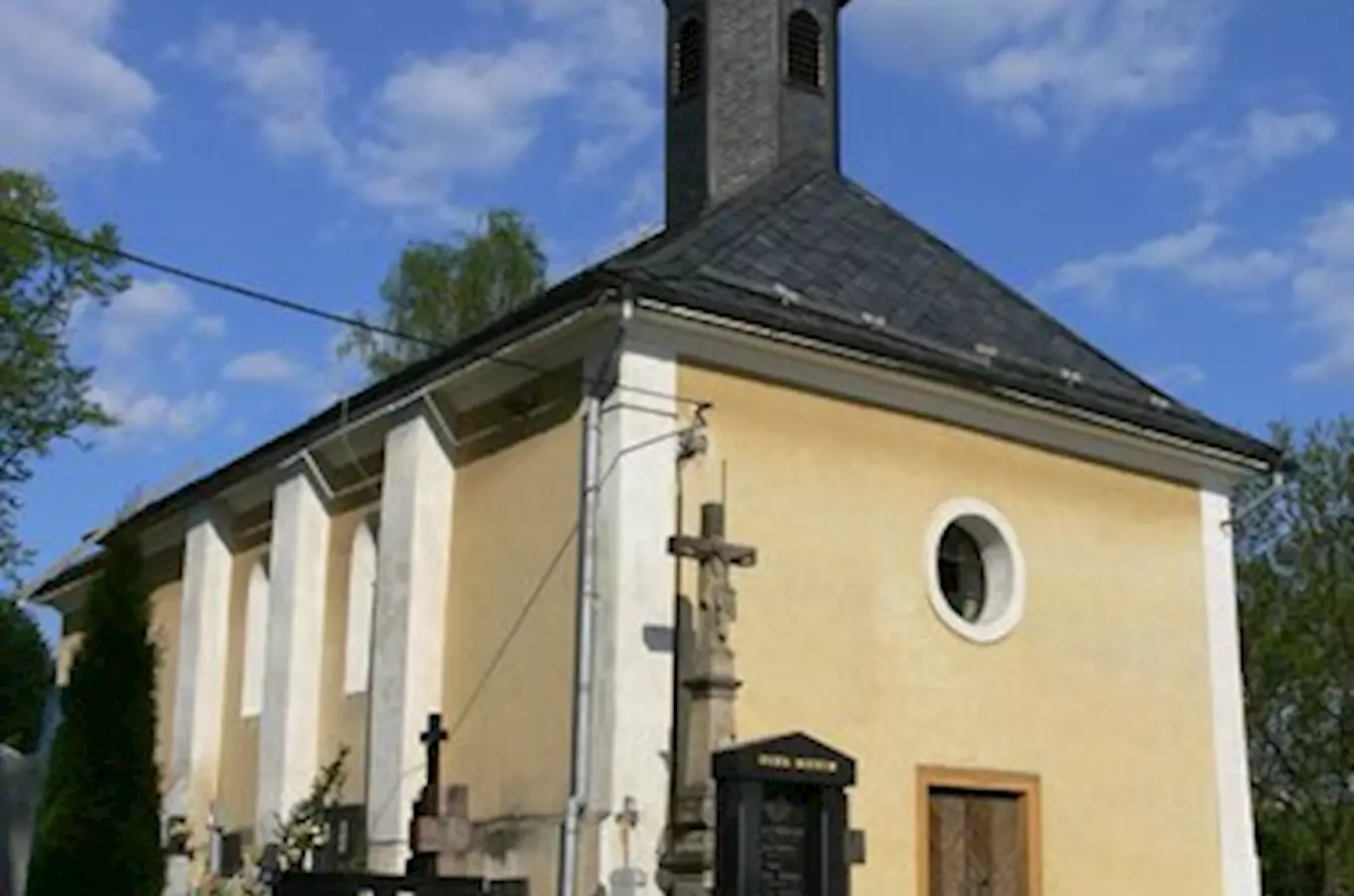 Kostel sv. Máří Magdaleny v Bouzově