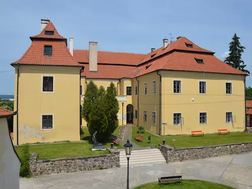 Muzeum Hořovicka ve Starém zámku v Hořovicích