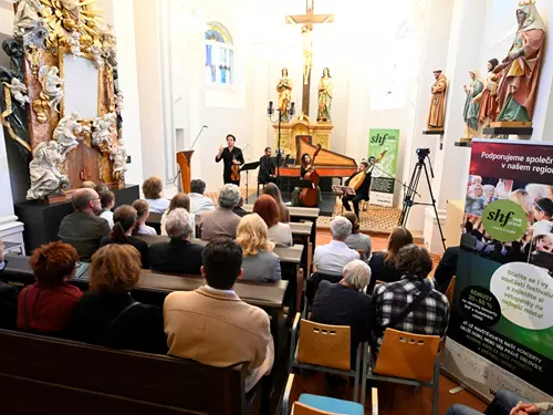 Svatováclavský hudební festival – Zahradní labyrint. Ensemble Castelkorn