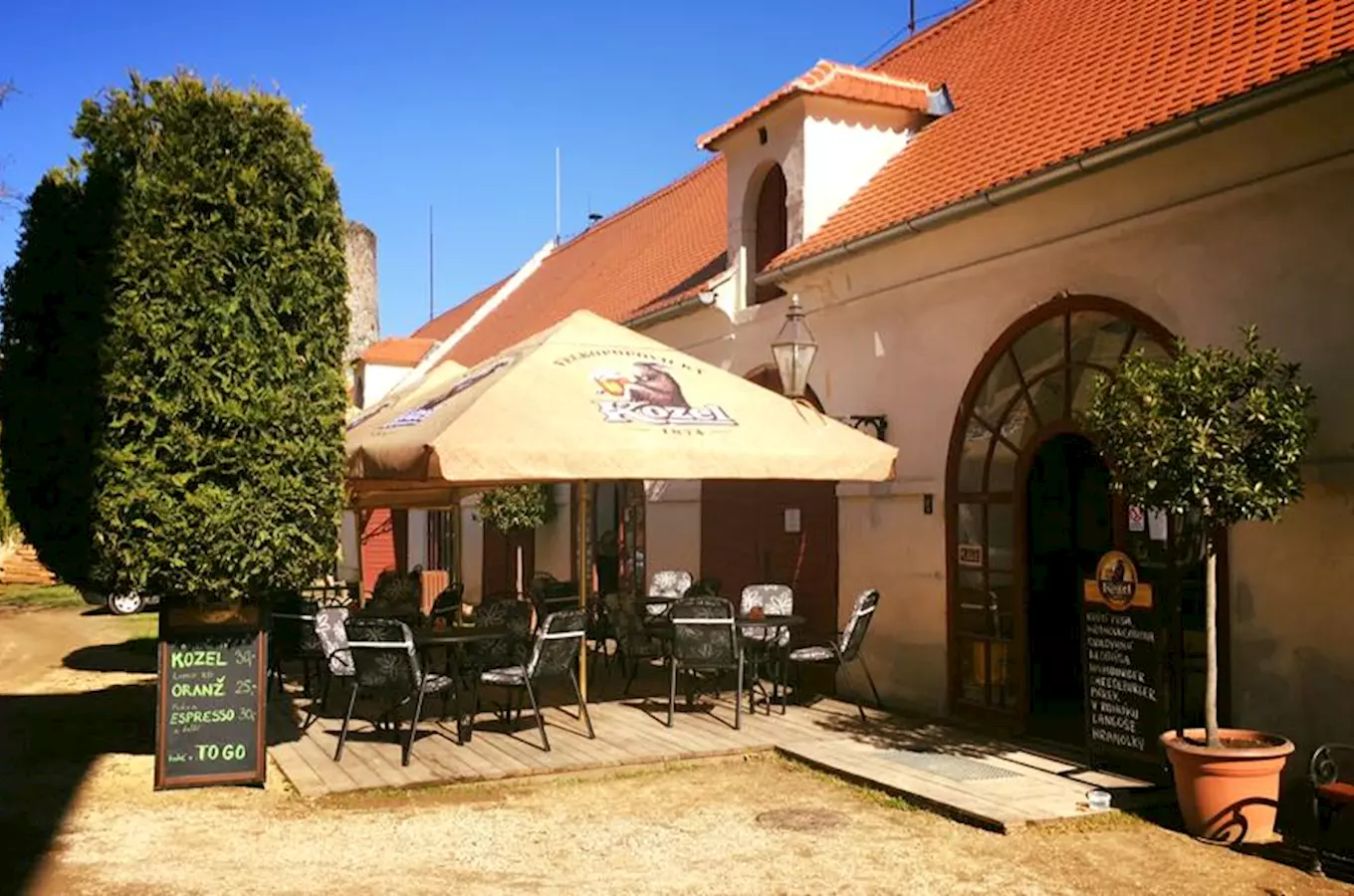 Restaurace u barona Haase na hradě Bítov